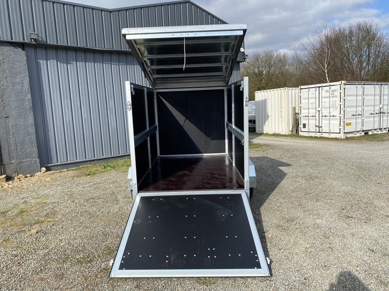 Remolque furgoneta JALON JCC750 con capacidad de 750 kg de peso bruto vehicular - Imagen 3
