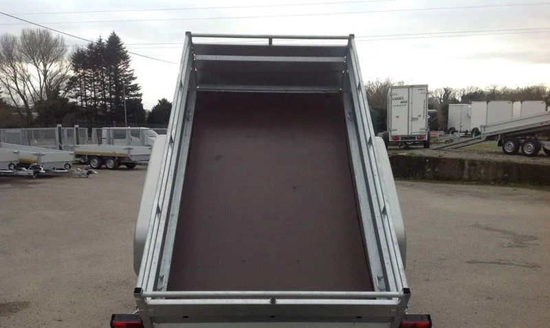 Remolque basculante de alta resistencia Lider, PTAC 1500 kg, ejes dobles con freno nuevos - Imagen 4